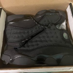 Kids Air Jordan 13 Black Cat size 5y, worn